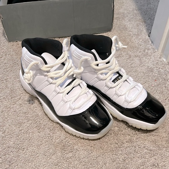 Air Jordan 11 retro (gs)